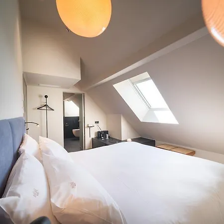 Hebe Hotel