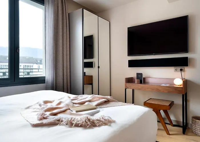 Hebe Hotel 4*