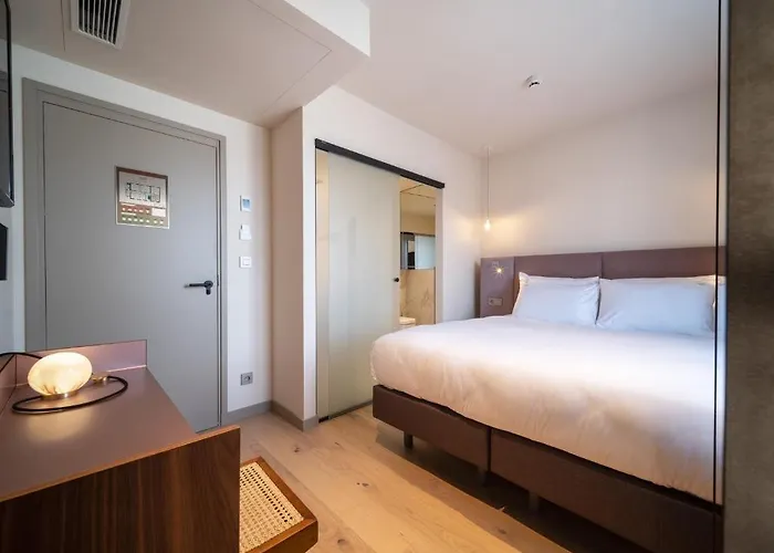 Hebe Hotel