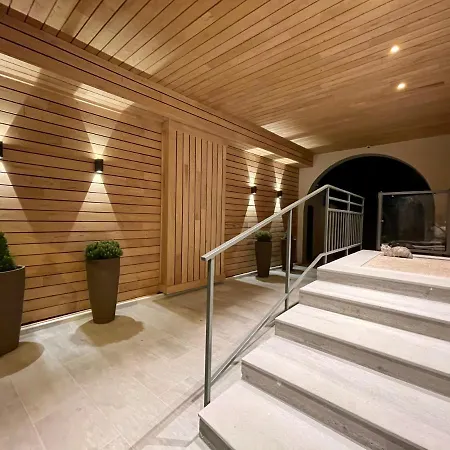 Hebe Hotel
